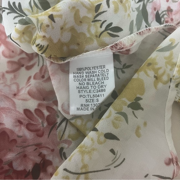 Umgee Floral Sheer High Neck Ruffle Sleeve Blouse Shirt Spring Size Small NWT - Picture 12 of 13